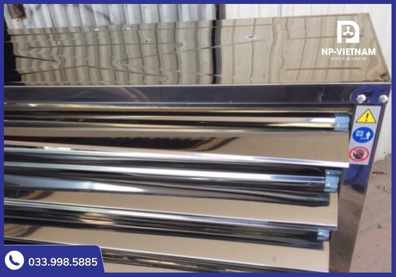 Cận cảnh khung vỏ inox 430 của quạt NAKO