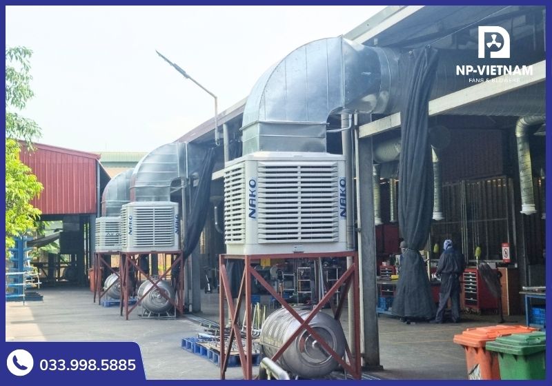 Hệ thống máy làm mát công nghiệp NAKO được NP Việt Nam lắp đặt trên mái nhà xưởng giúp hạ nhiệt sâu.