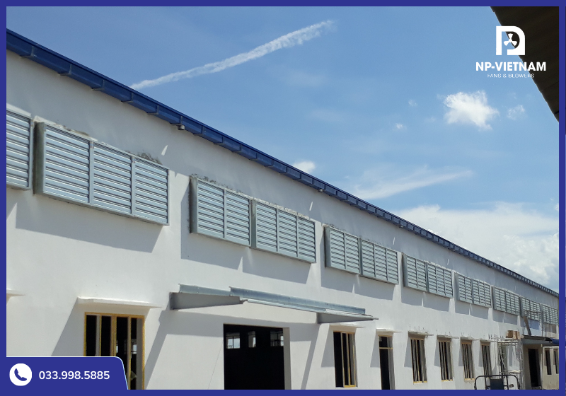 Quạt thông gió vuông lắp tường giúp hút khí nóng nhanh, phù hợp nhà xưởng quy mô vừa và lớn