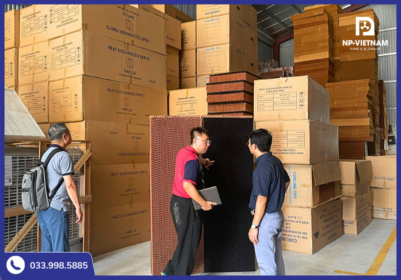 Kho xưởng chứa tấm cooling pad HAFUJI của NP Việt Nam