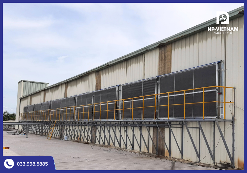 Tấm cooling pad là bộ phận hứng nước để mở rộng diện tích bay hơi nước