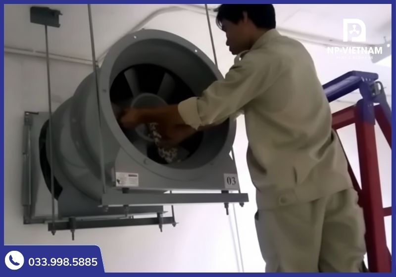 Vệ sinh quạt mạ kẽm cần chú ý để ko làm qujat bị sét gỉ